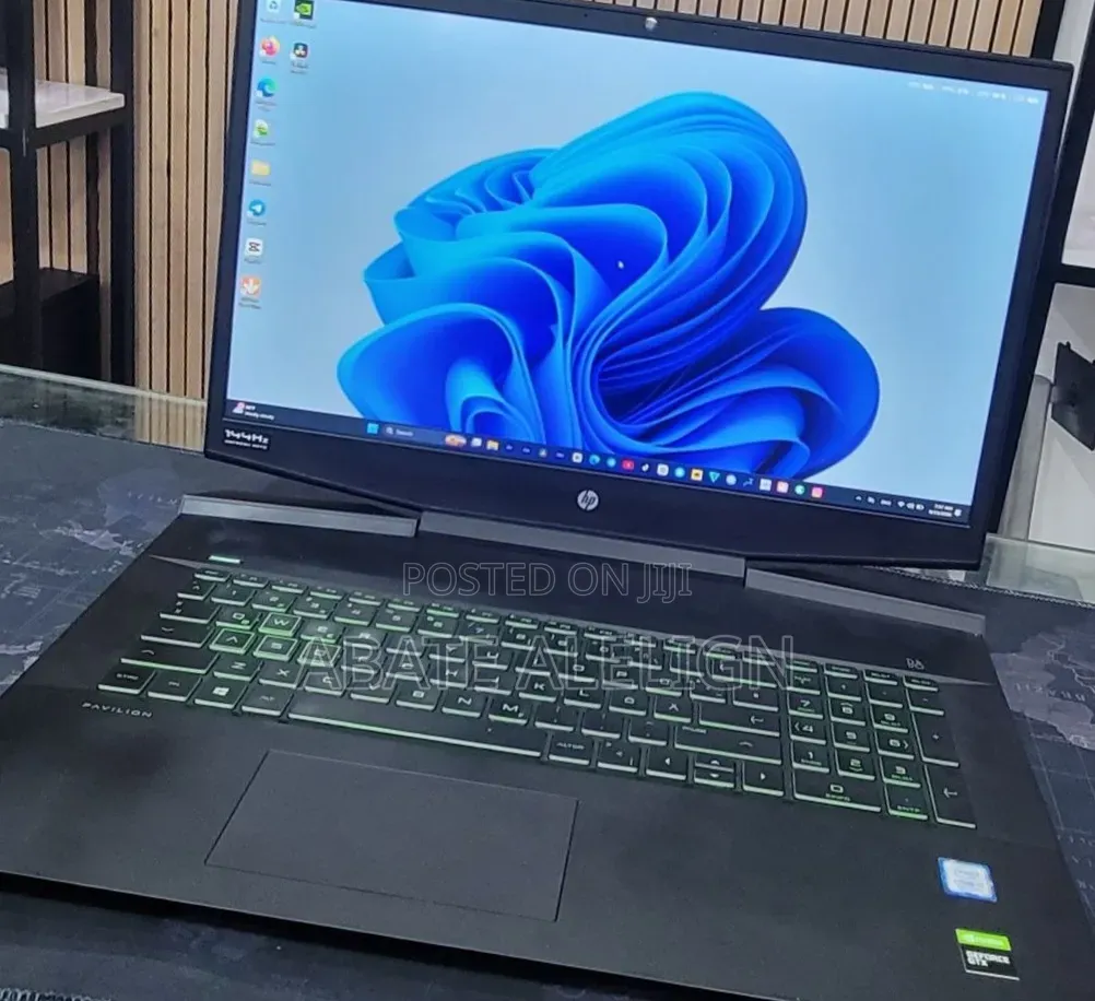 New Laptop HP Pavilion Power 15 16GB Intel Core i7 SSD 512GB
