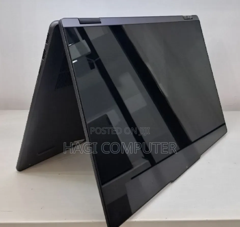 New Laptop Lenovo Yoga 7i 16GB Intel Core Ultra 7 SSD 512GB