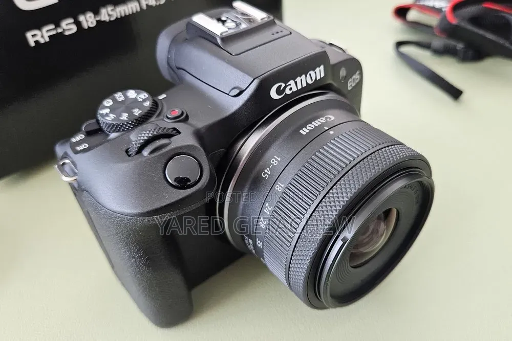 Canon R100