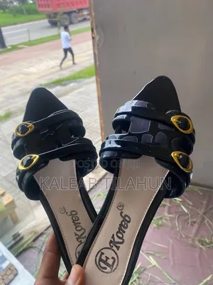 Woman Shoes