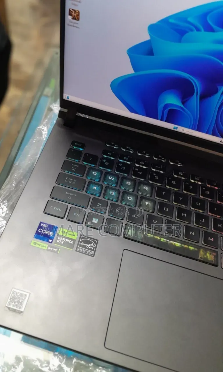 New Laptop Asus ROG Strix G16 G614 16GB Intel Core i9 SSD 1T