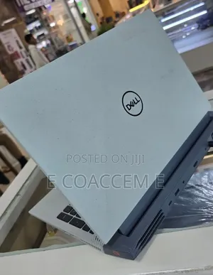 New Laptop Dell 16GB Intel Core i7 SSD 512GB