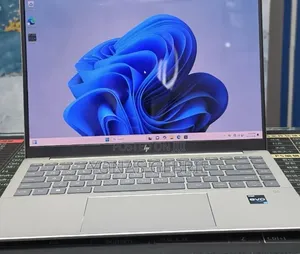 New Laptop HP Pavilion 14 16GB Intel Core i7 SSD 1T