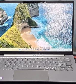 New Laptop Lenovo ThinkPad X1 Carbon 16GB Intel Core Ultra 7 SSD 512GB