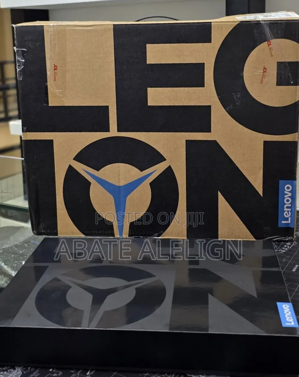 New Laptop Lenovo Legion 5 32GB AMD Ryzen 9 SSD 1T