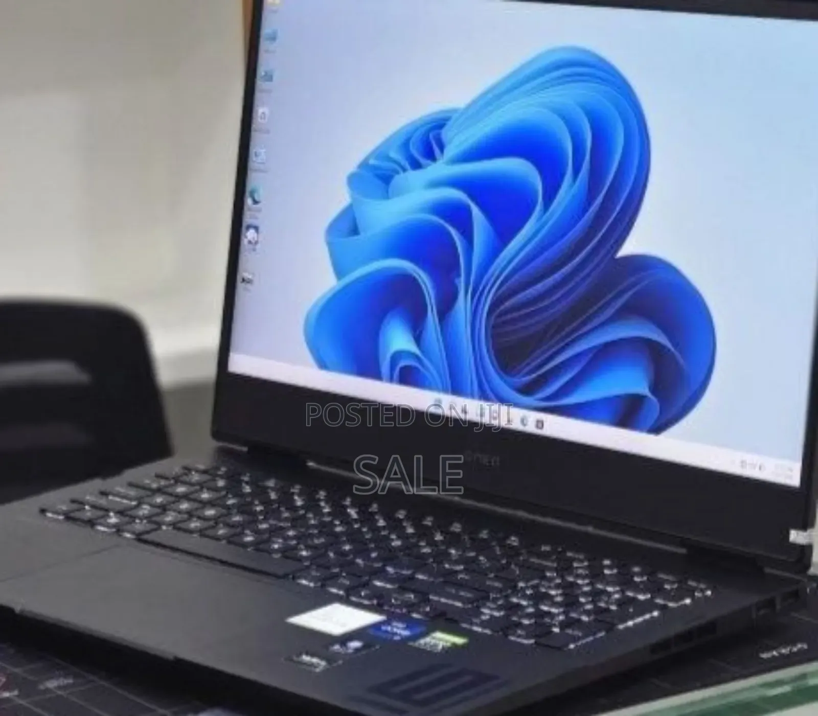 New Laptop HP Omen 15 16GB Intel Core i9 SSD 512GB