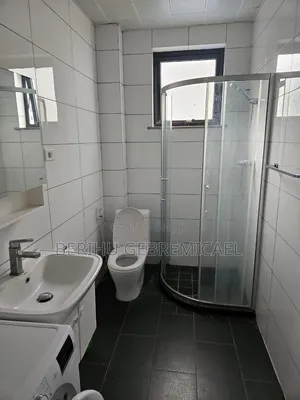 3bdrm Apartment in ካዛንቺስ, Kirkos for rent