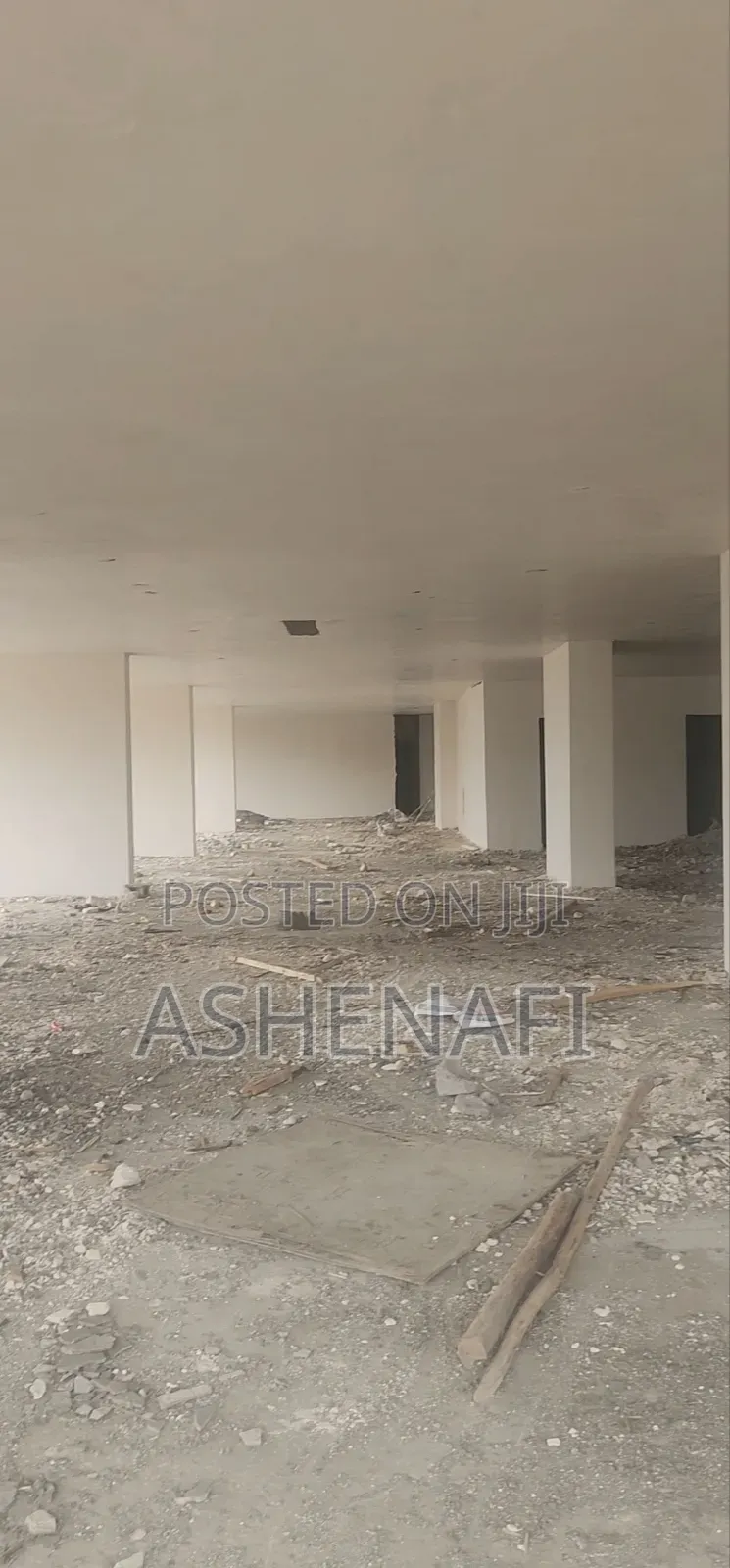 Shops for Sale in Shola