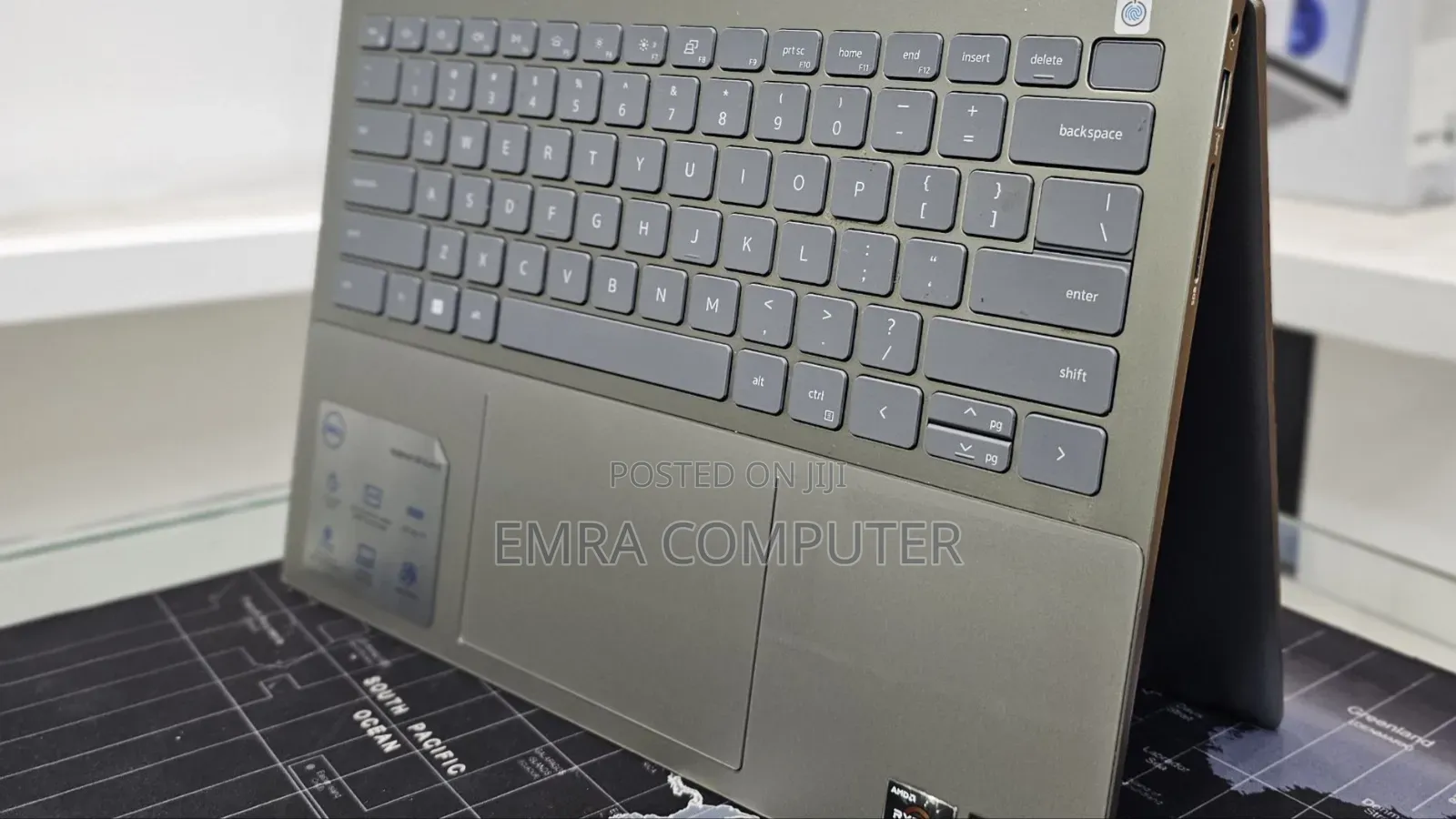New Laptop Dell 16GB AMD Ryzen 7 SSD 512GB