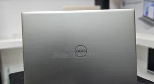New Laptop Dell 16GB AMD Ryzen 7 SSD 512GB