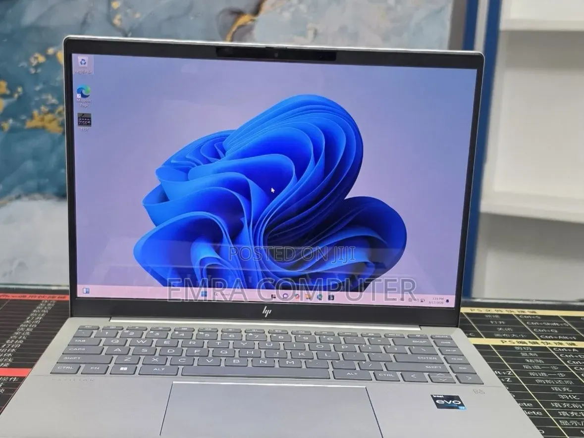 New Laptop HP 16GB Intel Core i7 SSD 512GB