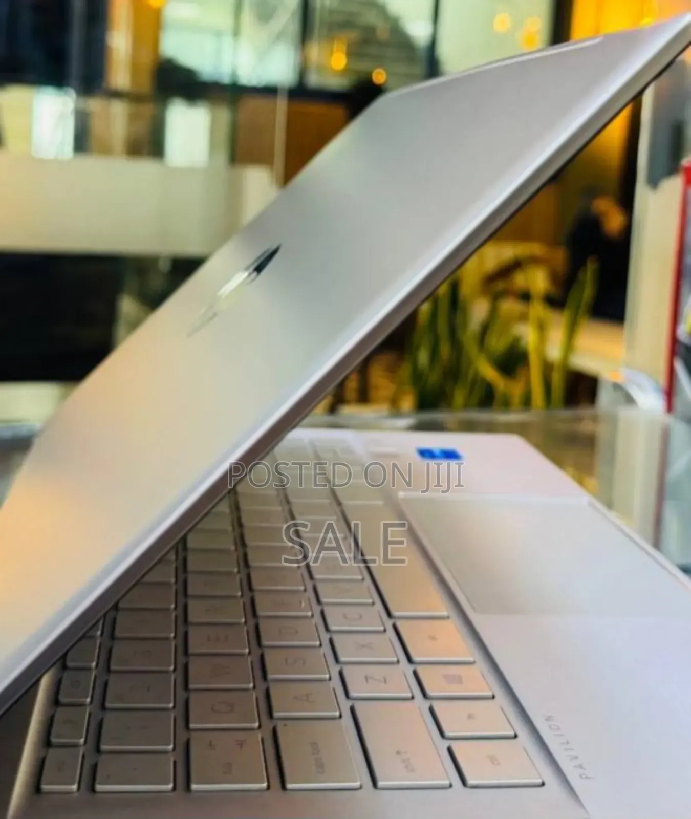 New Laptop Airis 16GB Intel Core i7 SSD 512GB