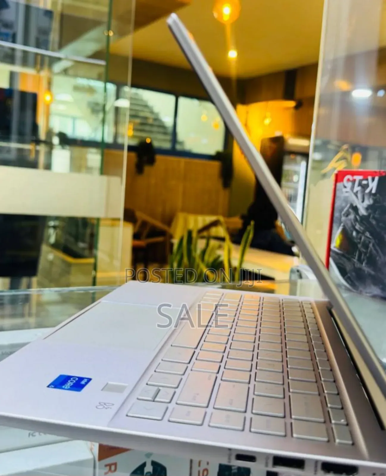 New Laptop Airis 16GB Intel Core i7 SSD 512GB