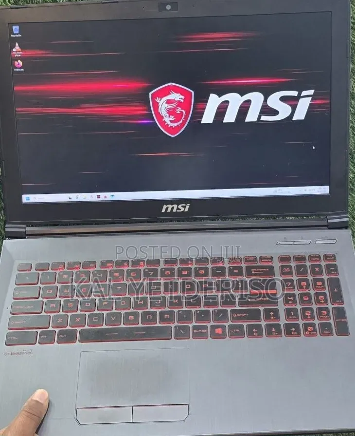 New Laptop MSI 16GB Intel Core i5 SSD 256GB