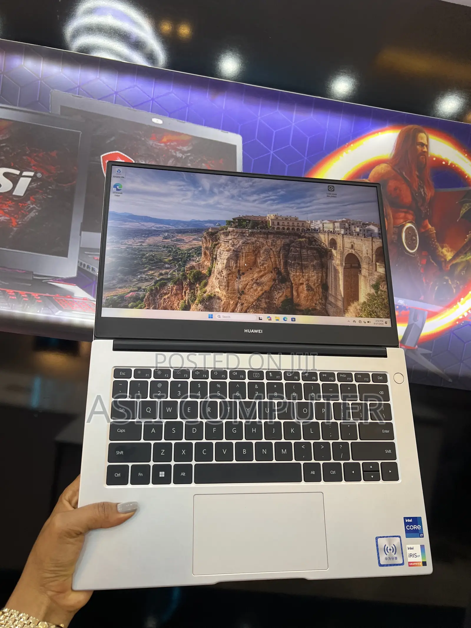 New Laptop Huawei 16GB Intel Core i7 SSD 512GB