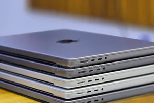 New Laptop Apple MacBook Pro 2020 M1 16GB Apple M1 Pro SSD 512GB