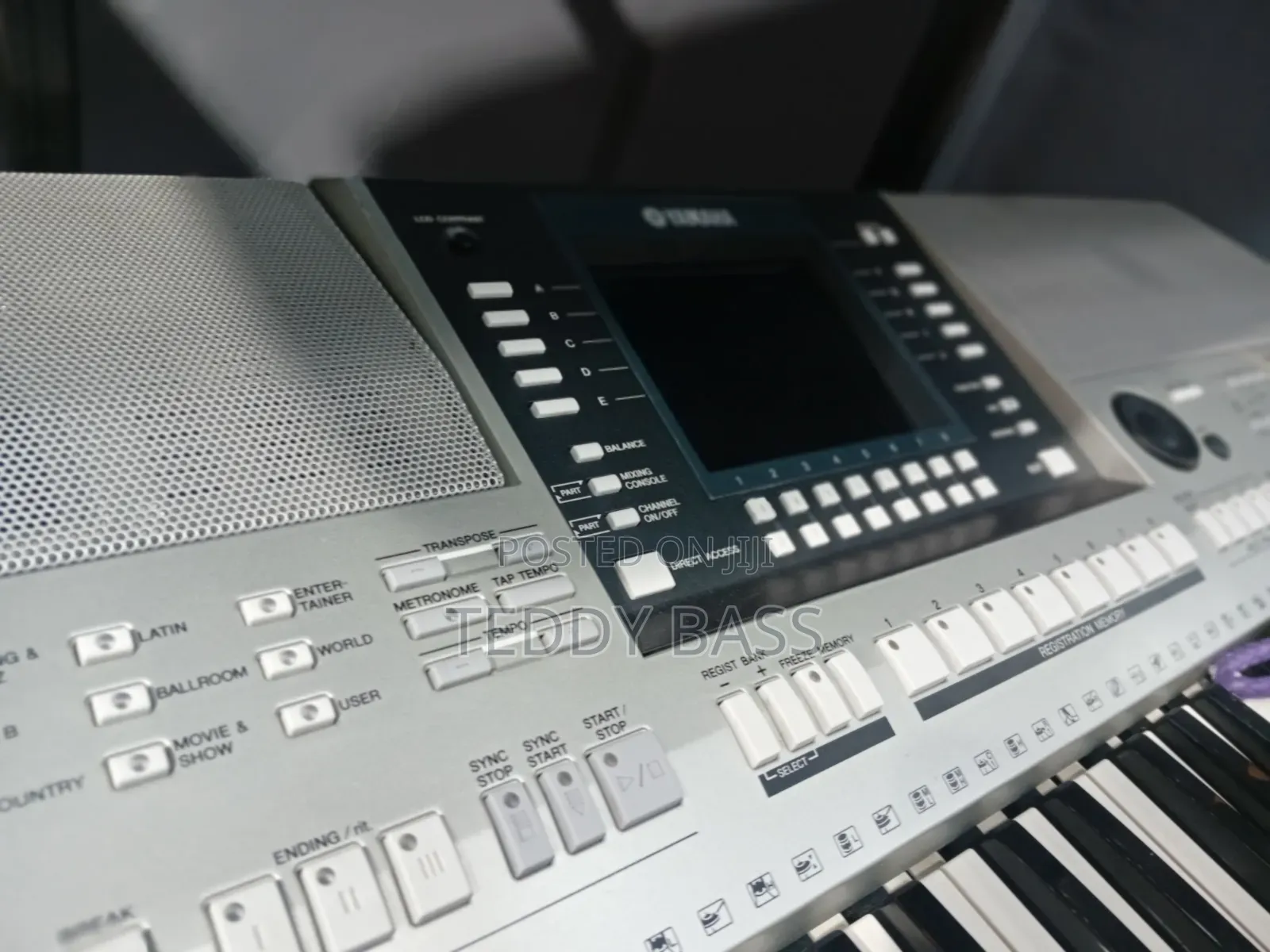 Yamaha PSR 710