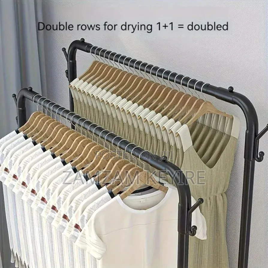 የልብስ መደርደሪያ
