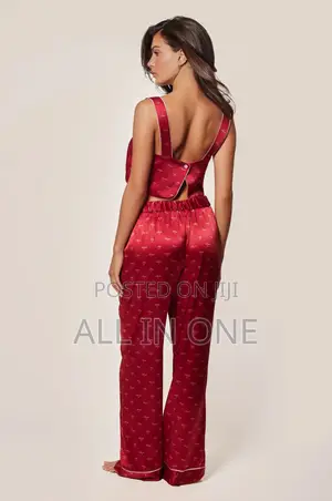 Silk Kiss Print Two Piece Pijama