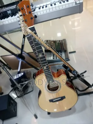 Box Guitar