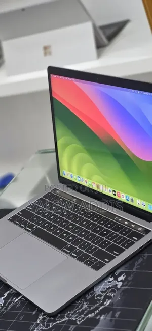 New Laptop Apple MacBook Pro 2019 8GB Apple M4 SSD 256GB