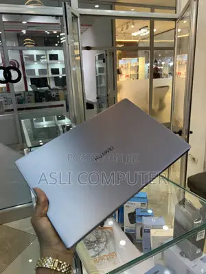 New Laptop Huawei 16GB Intel Core i5 SSD 512GB