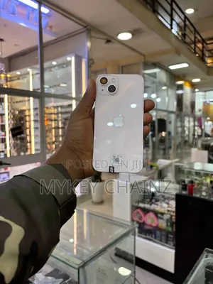 Apple iPhone 13 128 GB White