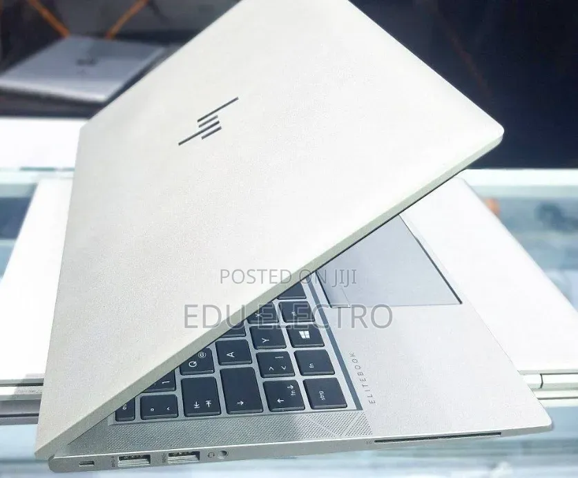 New Laptop HP EliteBook 840 G7 8GB Intel Core i5 SSD 512GB