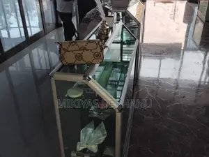 Display for Ur Own Shop
