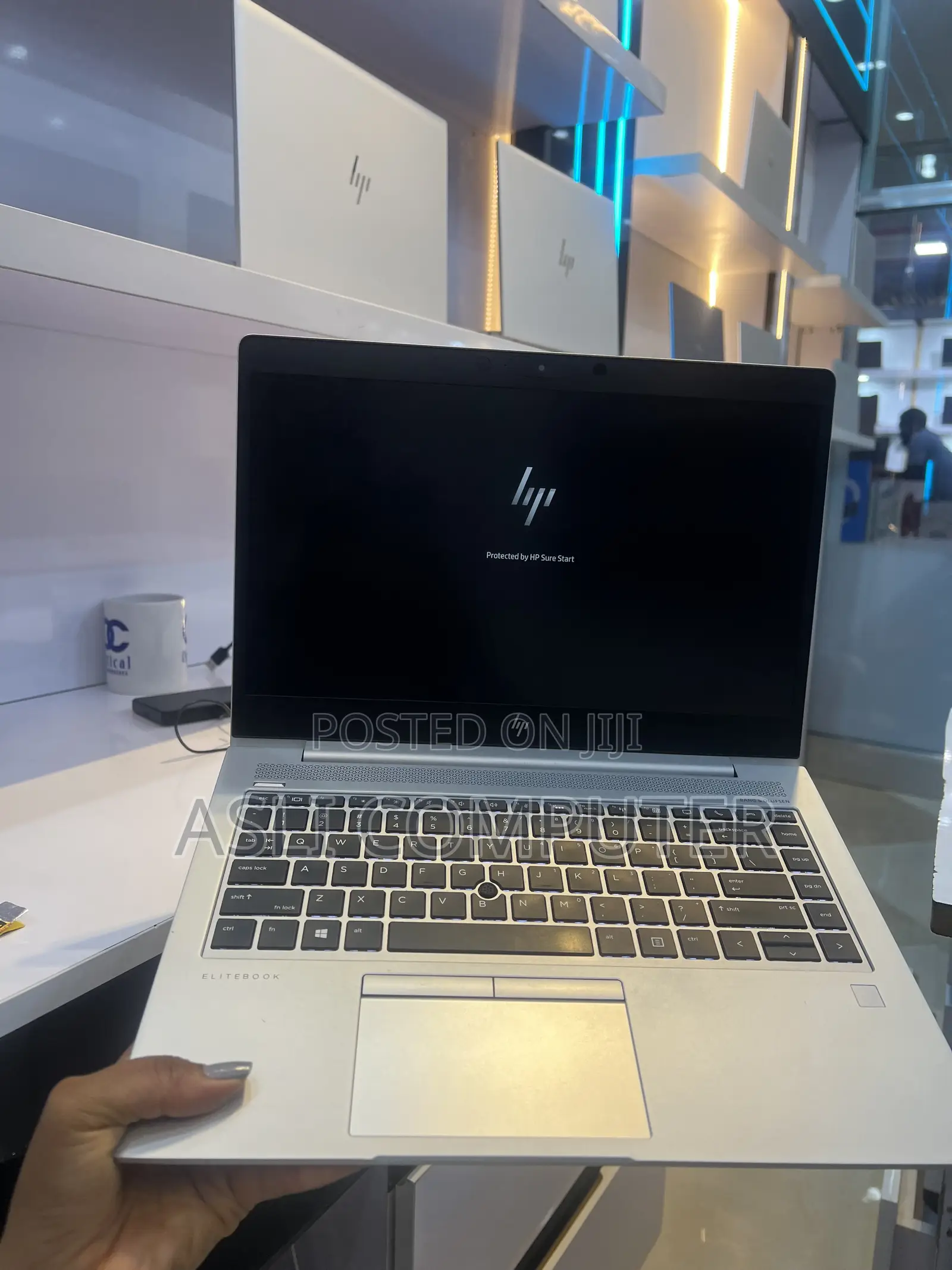 New Laptop HP EliteBook 840 G5 16GB Intel Core i7 SSD 512GB