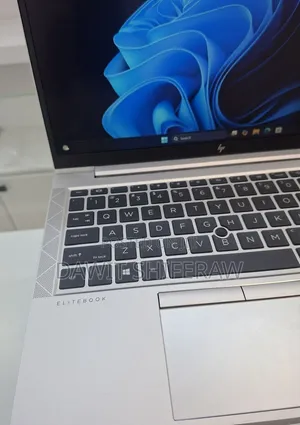 New Laptop HP EliteBook 840 G7 8GB Intel Core i5 SSD 512GB