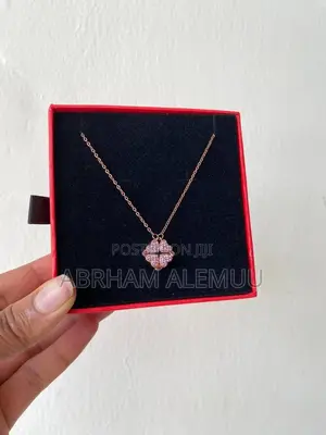 Classic Necklace