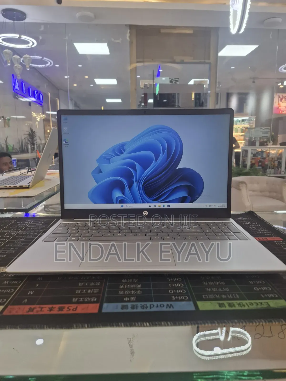 New Laptop HP 16GB Intel Core i7 SSD 1T
