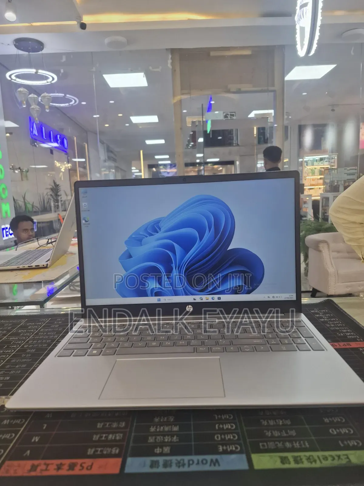 New Laptop HP 16GB Intel Core i7 SSD 1T