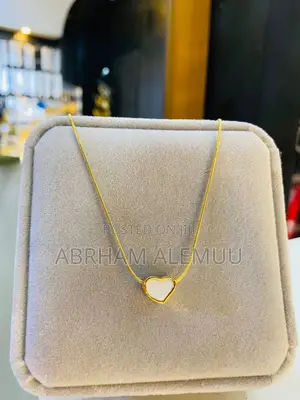 Classic Necklace