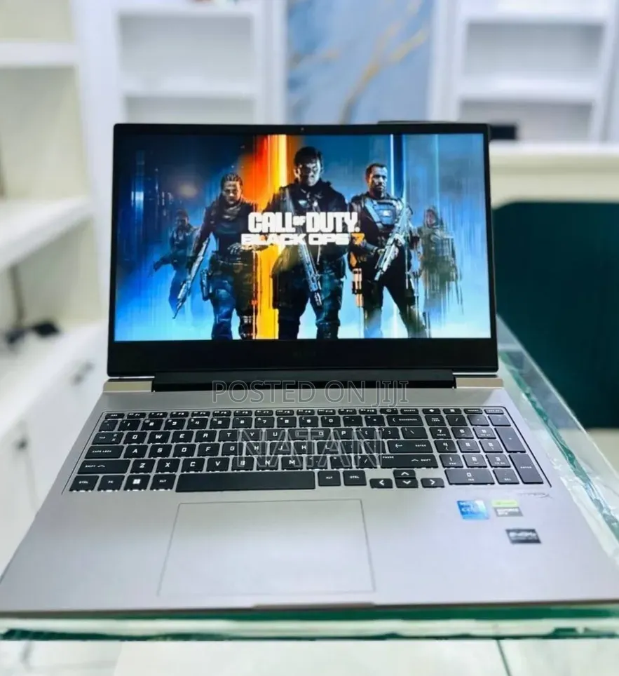 New Laptop HP Omen 17 16GB Intel Core i7 SSD 1T