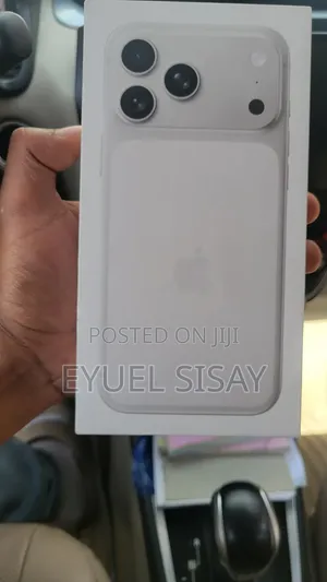 New Apple iPhone 17 Pro Max 256 GB Silver