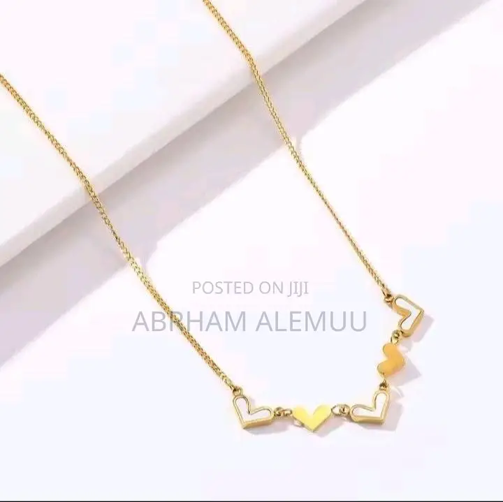 Loves Necklace