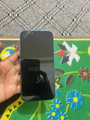 New Apple iPhone 13 128 GB Blue