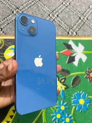 New Apple iPhone 13 128 GB Blue