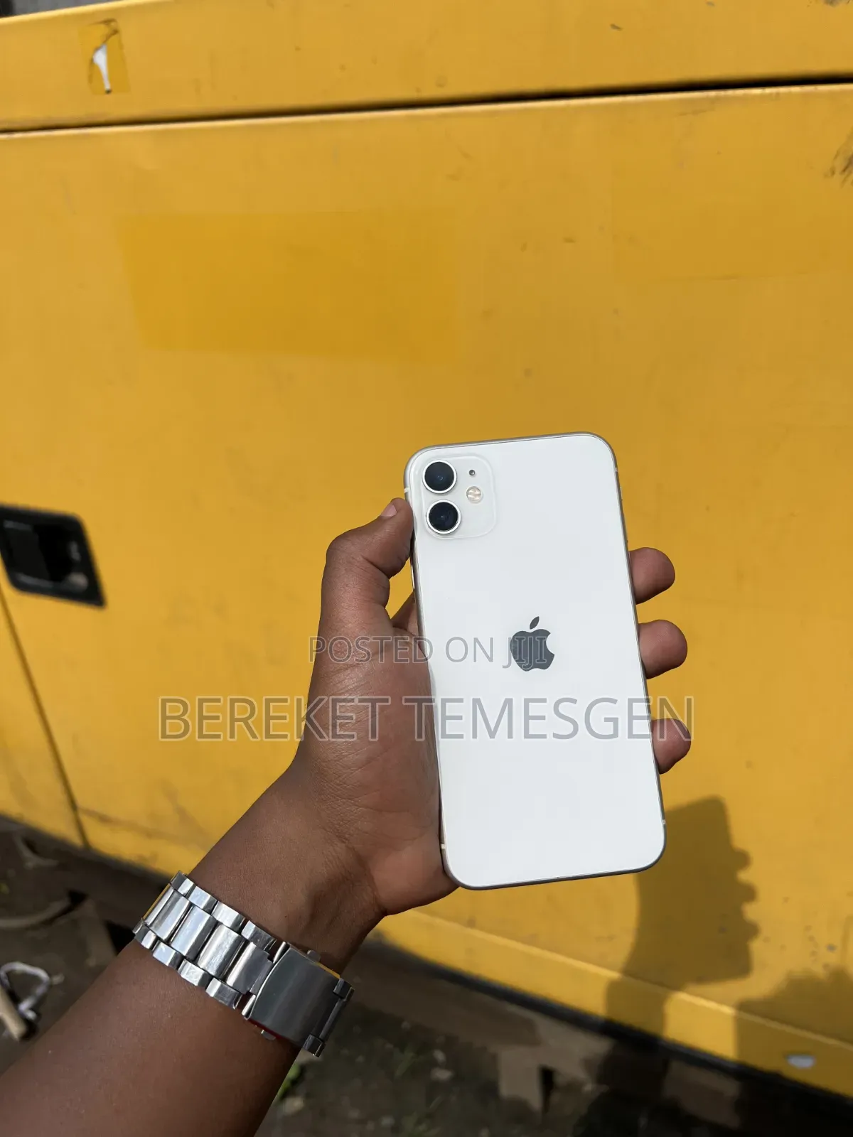 Apple iPhone 11 64 GB White