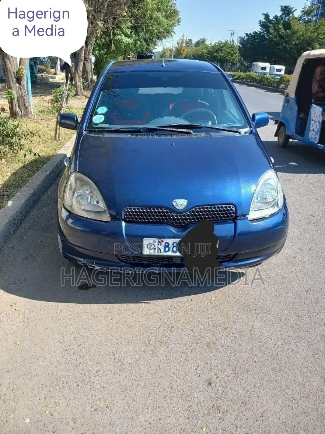 Toyota Vitz 2001 Blue