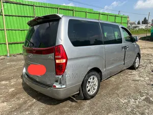 Hyundai Starex 2014 Silver