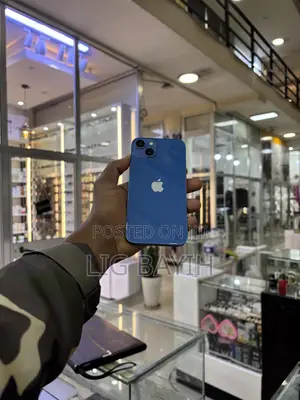 Apple iPhone 13 128 GB Blue