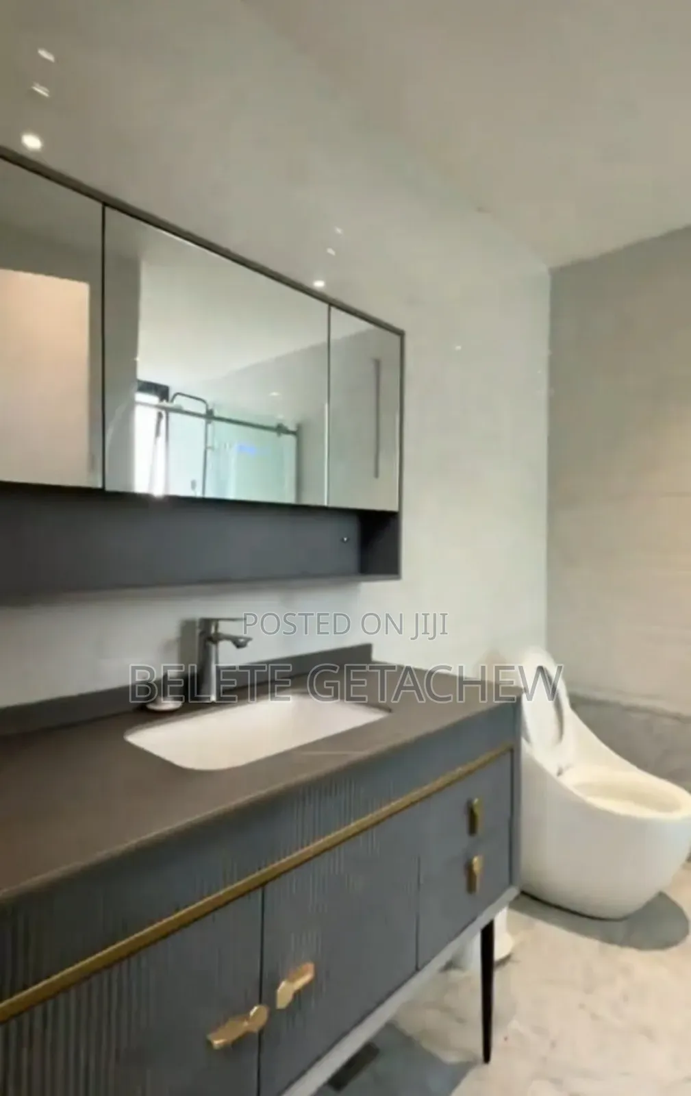 3bdrm Apartment in Bole Dembel, Luxury, Kirkos for sale