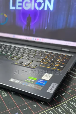 New Laptop Lenovo 16GB Intel Core i7 SSD 1T