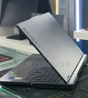 New Laptop Lenovo 16GB Intel Core i7 SSD 1T