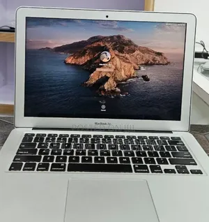 New Laptop Apple MacBook Air 2017 8GB Intel Core i5 SSD 256GB