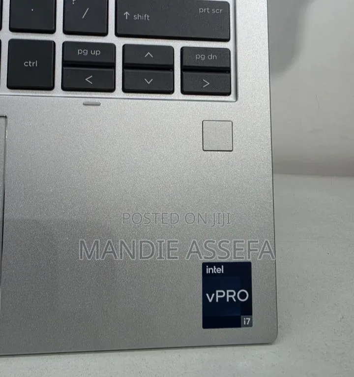 New Laptop HP EliteBook 830 16GB Intel Core i7 SSD 512GB