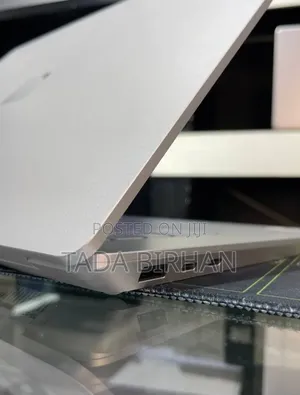 New Laptop Microsoft Surface 16GB Intel Core Ultra 7 SSD 512GB